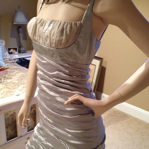 Nicole Miller ruched gown REDUCED!! - Picture 2 of 4